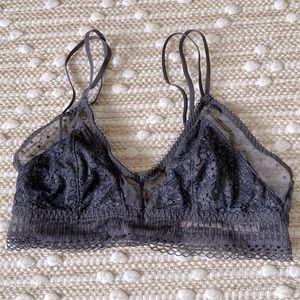 Victoria’s Secret Lace Bralette Bra Med Charcoal Gray